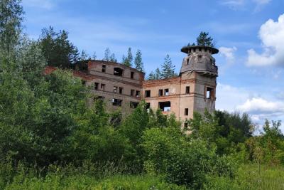 Как живут в одиноком поселке под Москвой: завод закрылся, а люди остались - рассказ туриста