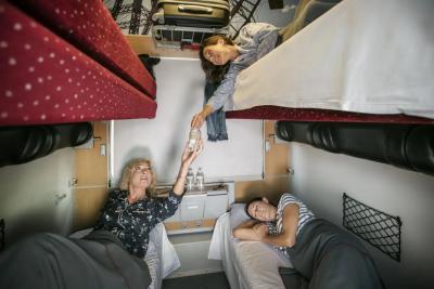 &laquo;Купила билеты в женское купе, но ехала с мужчинами&raquo;&raquo;: что такое гендерный вагон и как не ошибиться с выбором билета