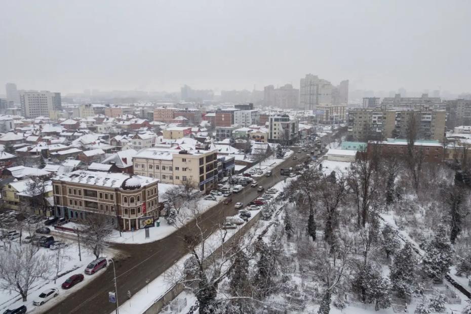 &laquo;Мусор, пыль и разбитые дороги&raquo;: этот город-миллионник прекрасен только на фото - не вздумайте переезжать