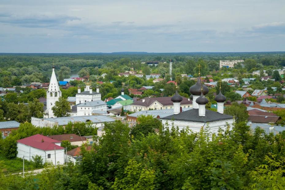Город,  основанный в 1152 году: жемчужина Золотого кольца и колыбель русских озёр и древних белокаменных храмов - что посмотреть