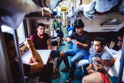 Проводник с 20-летним стажем раскрыл секреты: как сделать поездку комфортной, даже если ехать трое суток