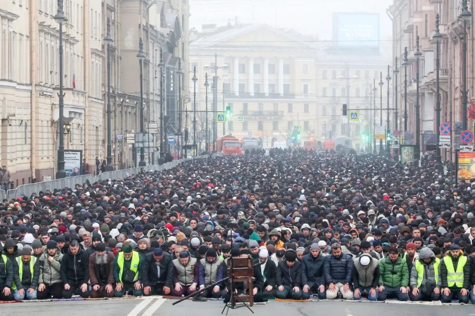 &laquo;Что происходит&raquo;: 20 марта города России встанут ради мусульманского праздника Ураза-Байрам
