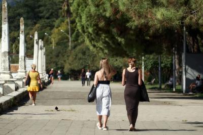 Абхазский пенсионер откровенно рассказал, как в Абхазии относятся к русским туристам