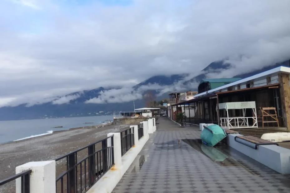 В Абхазию теперь ни ногой: вот и мы дождались, когда нам укажут на дверь - рассказываю, что не так