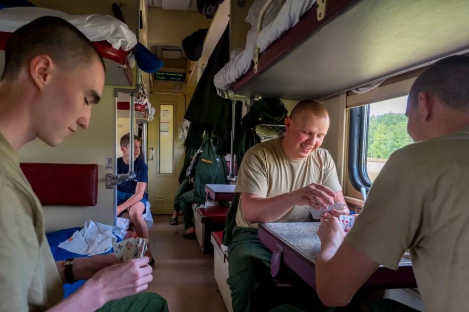 «Или вы заткнетесь, или я вам помогу»: история пассажира, добившегося тишины