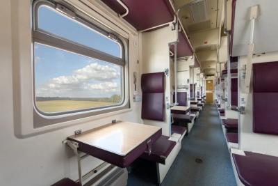 Названы лучшие места в вагоне поезда: превратят поездку в удовольствие -  беру только их и всем советую