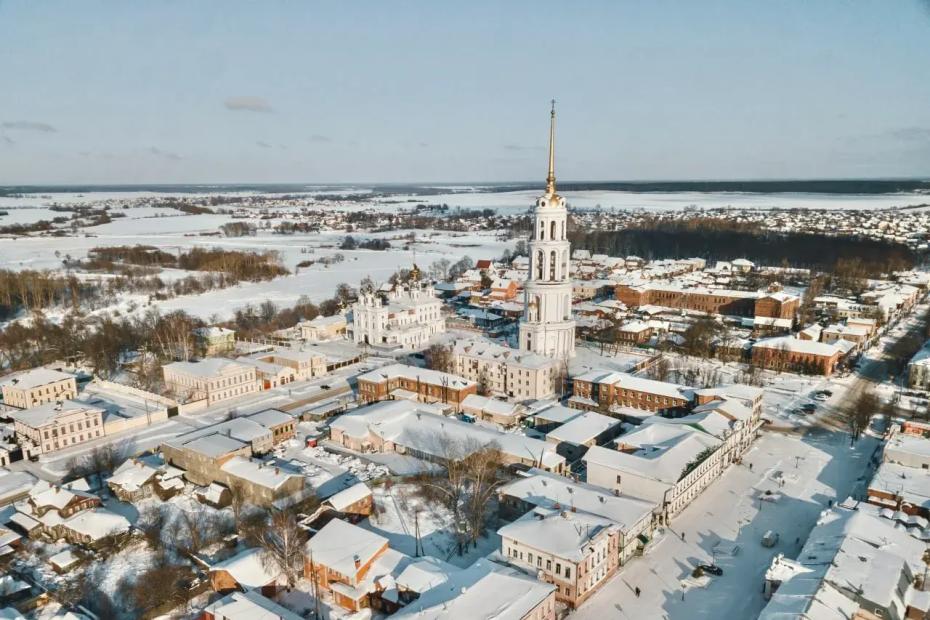 Город, где всё как в Европе: чисто, красиво, но автобусы словно из прошлого - Москву и Петербург он точно обошёл