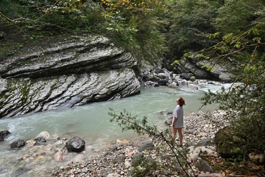 Слетала в Абхазию на 9 дней и потратила 70 000 рублей: рассказываю о реальных ценах на жилье, еду и экскурсии