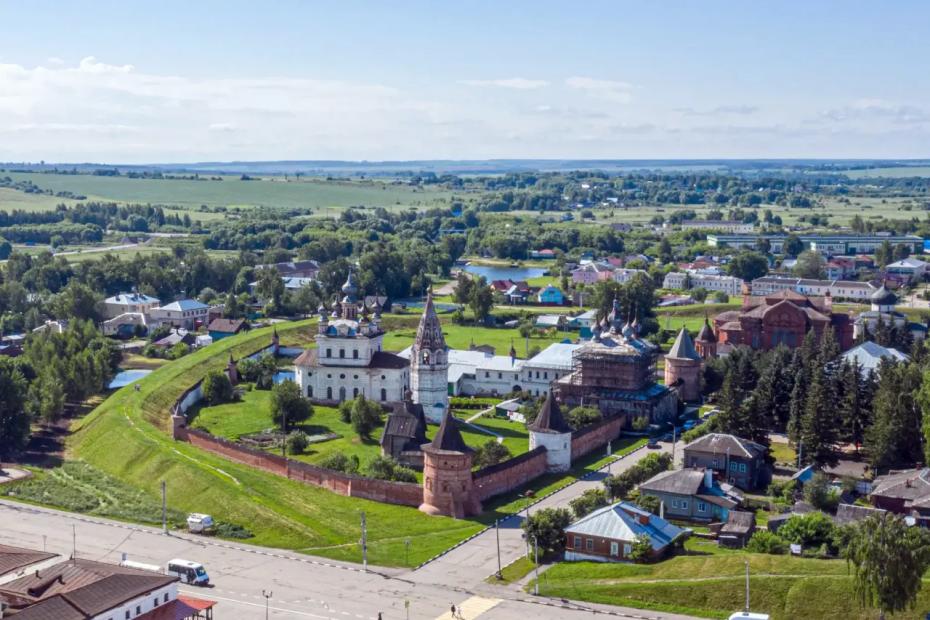 Город, основанный в 1152 году: белокаменный собор Георгия и колыбель суздальских княжеств - что посмотреть