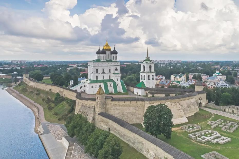 Город, основанный в 903 году: крепость пяти стен и столица истории древней Руси - что посмотреть