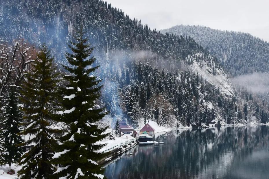 &laquo;Еле сбежали от этого гостеприимства&raquo;: российский турист дал честный отзыв об отдыхе в Абхазии