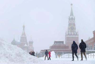 На что жалуются таджики и узбеки в Москве? Не только на погоду и местную кухню - вы удивитесь