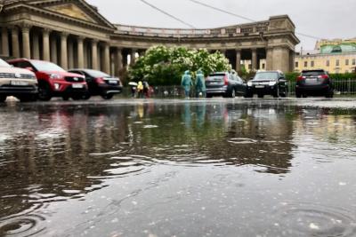 Май 2026 встряхнёт погодой: приготовьте заранее зонты от дождя и палящего солнца