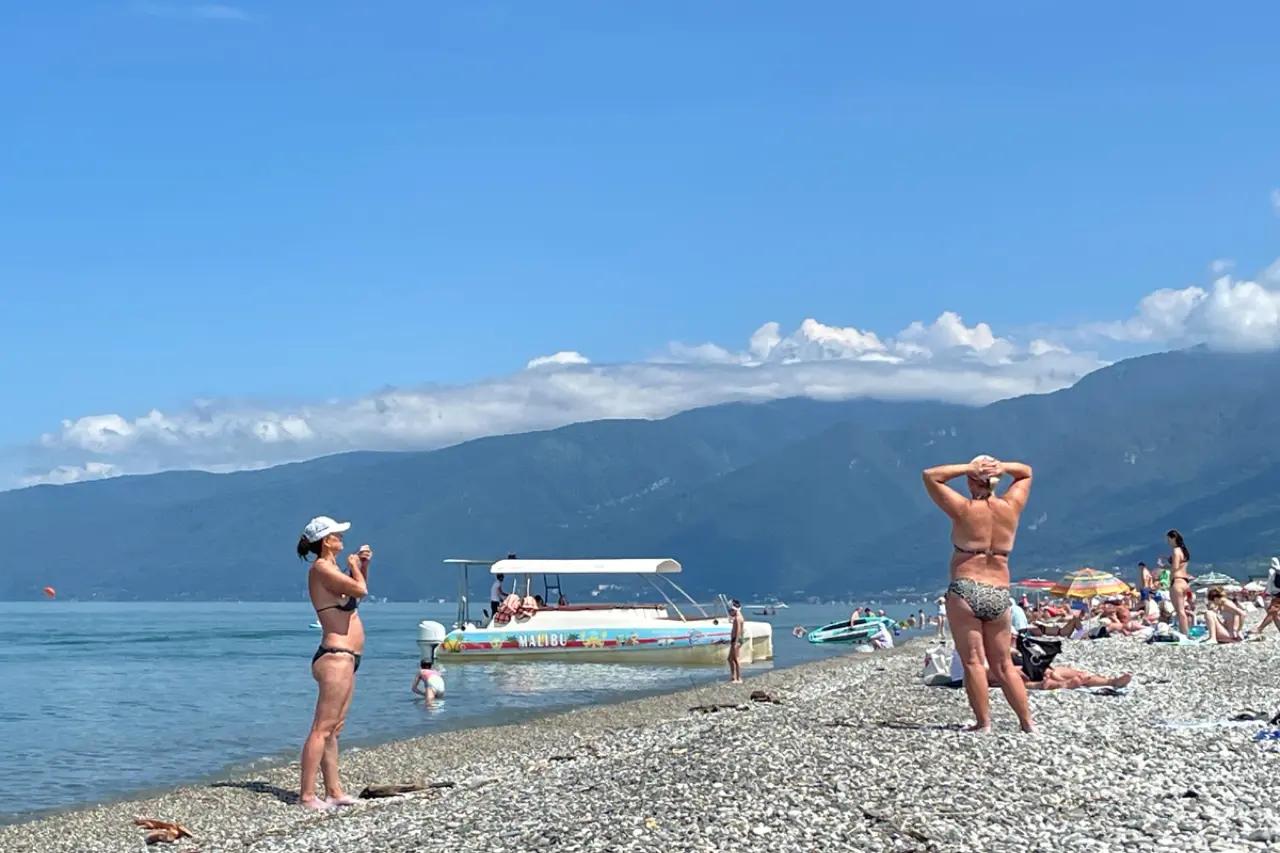 Что больше всего раздражает абхазов в поведении россиян: оказывается, есть 5 привычек - а мы их не замечаем