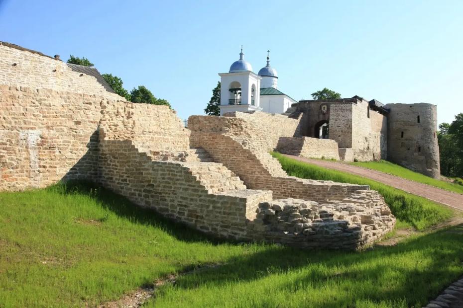 Загадочный город, основанный в 862 году: неприступная крепость и колыбель древнерусских границ - что посмотреть