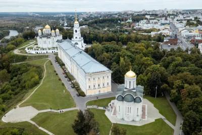 Город, основанный в 990 году: золотые ворота и родина белокаменной Руси - что посмотреть