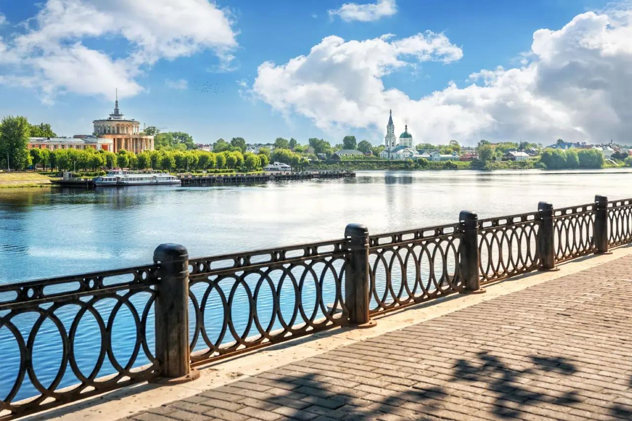 Город, основанный в 1180 году: императорский дворец и колыбель волжской торговли - что посмотреть