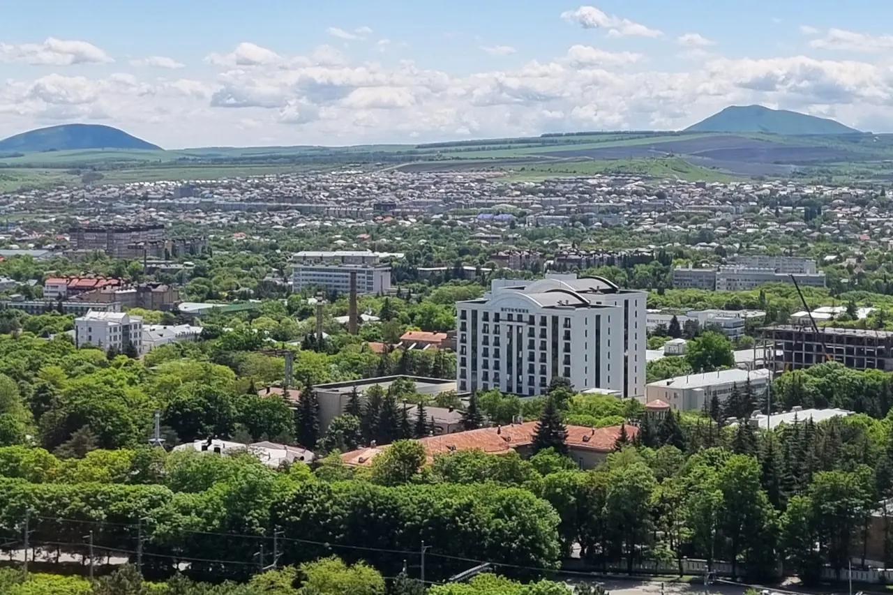 Идеальный курорт в России заменил заграницу: в сентябре до +35 &deg;C, лечебные грязи и никакой летней толкучки