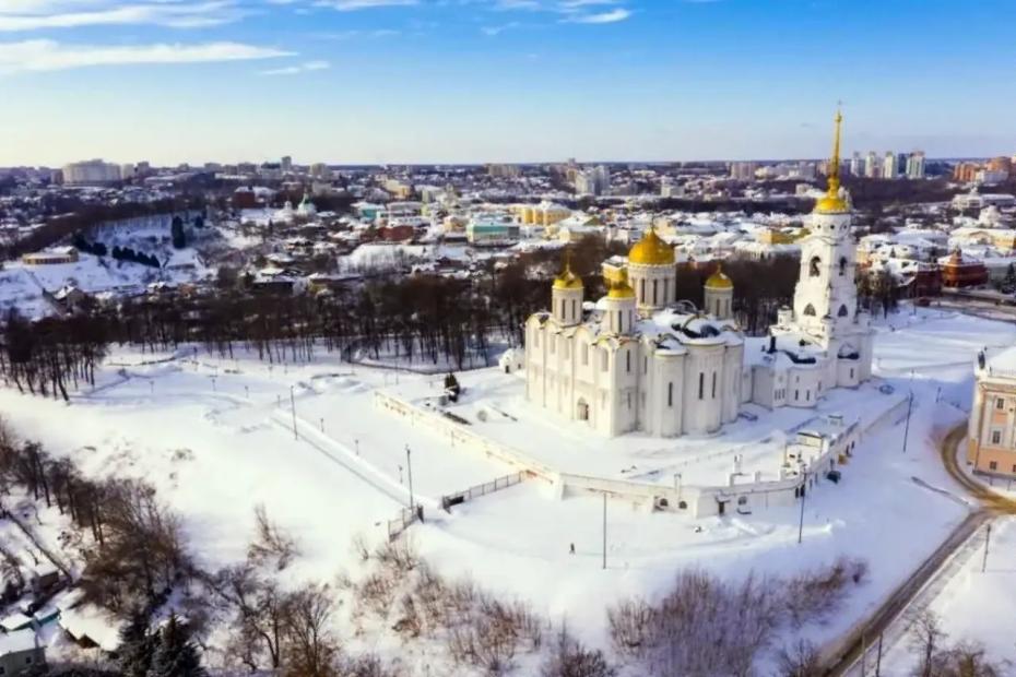 Владимир: древняя столица Руси с тремя памятниками ЮНЕСКО, легендой о золотых воротах и городом-тюрьмой, откуда не сбегали