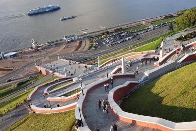 Поднялся на Чкаловскую лестницу и пожалел об этом - рассказываю почему