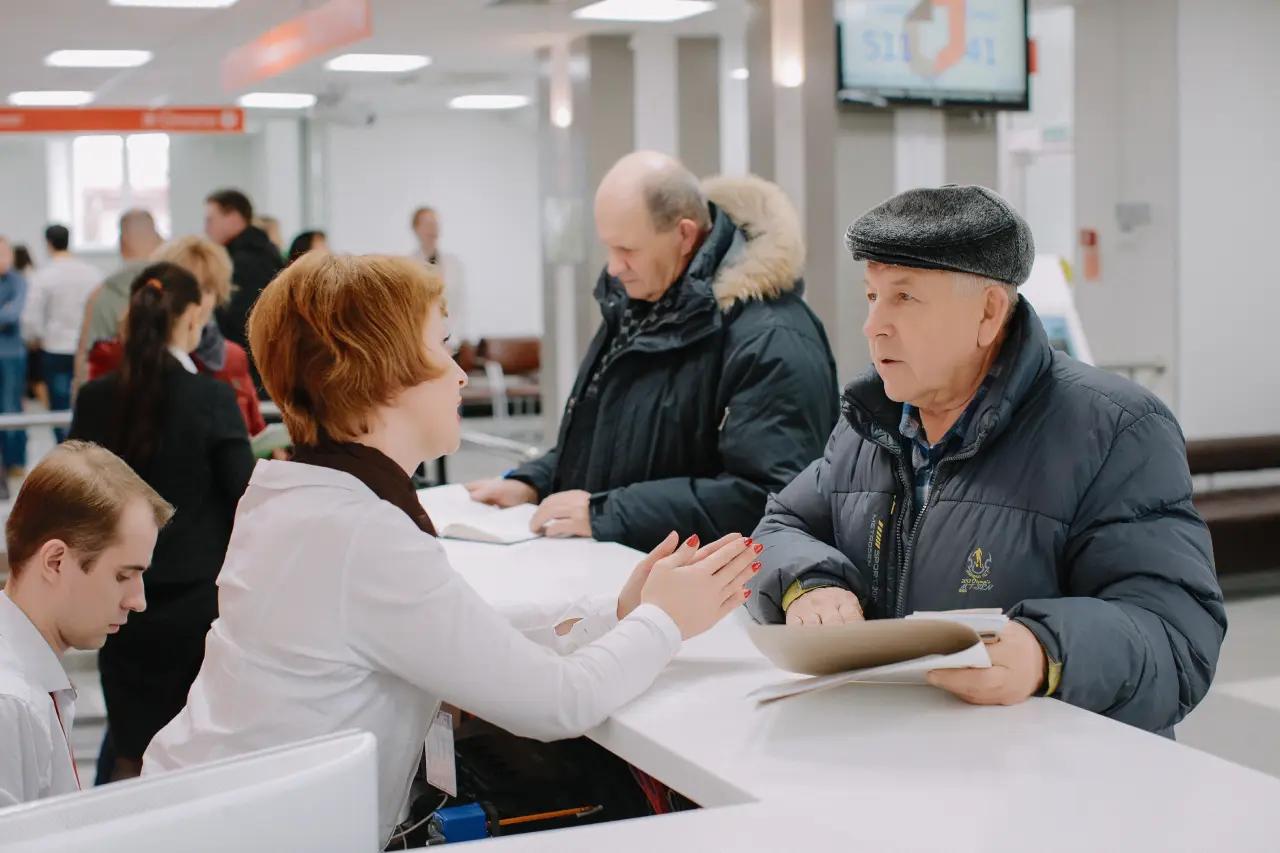 Денег в Соцфонде не хватает: узнайте прямо сейчас, стоит ли пенсионерам опасаться отмены выплат в 2026 году