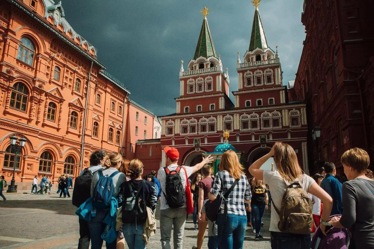 Променяли море на отпуск в Москве: считаем бюджет поездки и рассказываем, почему это вышло намного выгоднее