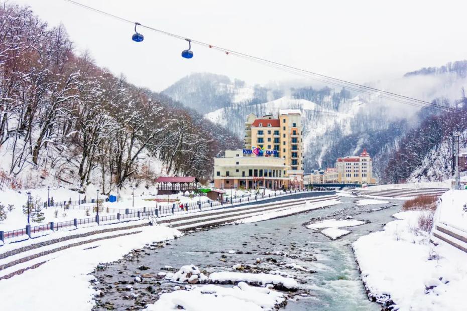 Местных все меньше, медицина на нуле: что говорят о жизни в самом популярном курортном городе России