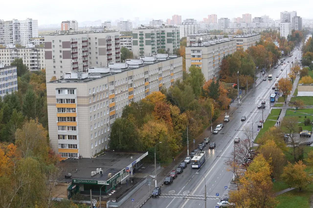 Огромный район Москвы без доступа к метро: рассказываю как тысячи людей выживают в транспортной изоляции