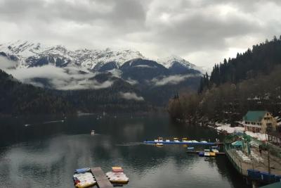 Абхазия в 2026 году: стоит ли ехать? Честный отзыв