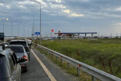 &laquo;Топливный ад на юге России&raquo;: вторая волна бензинового кризиса создала новый коллапс на курортах и трассах - отзывы туристов об отпуске