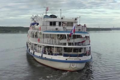 За 100 тысяч рублей - запах канализации и детские хлопья. Честный отзыв о круизе на теплоходе