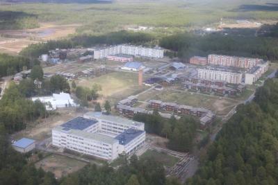 Отрезан от цивилизации: самый труднодоступный город России - как туда добираются люди