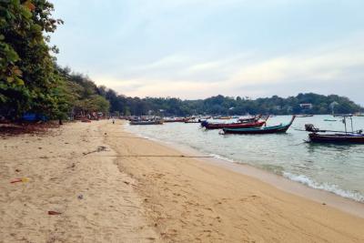 Пхукет больше не в тренде - туристы из России хлынули на новый остров: белый песок и доступные цены