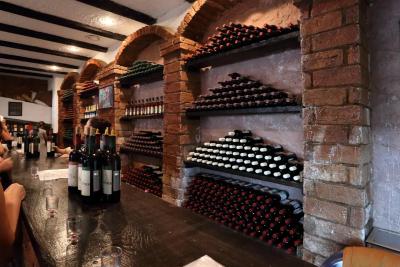 &laquo;Самая пьяная экскурсия Абхазии&raquo;: как нас развели на деньги и впечатления - честный разбор туристической ловушки