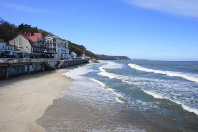 Самый очаровательный город для жизни в России: живописные пейзажи, ухоженные улицы, близость моря - и без толп туристов