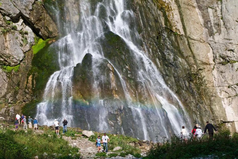 Рассказывают, будто абхазцы пытаются облапошить приезжих - раньше я этому не верил, пока лично не столкнулся с подобным