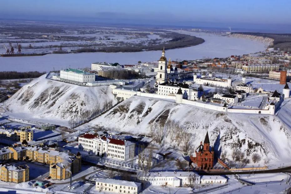 Город, который называют &laquo;отцом Сибири&raquo;: знаменит необычным кремлем XVII века - что посетить и попробовать