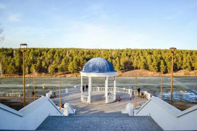 Пенсионеры открыли забытый город на Урале: пенсия тянет на три московских, а цены как в 2010 году