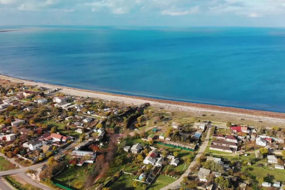 5 мест в Крыму, где никто уже не живёт: хоть тепло и море рядом, отсюда уехали все