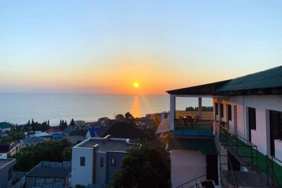 &laquo;Отдых за 3 рубля&raquo;: почему хозяйка гостевого дома на Черном море раскритиковала экономных туристов. Кто прав?