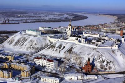 Город, который называют &laquo;отцом Сибири&raquo;: знаменит необычным кремлем XVII века - что посетить и попробовать