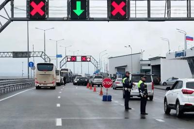 Электромобили под запретом: кого ещё не пустят на Крымский мост - новые правила