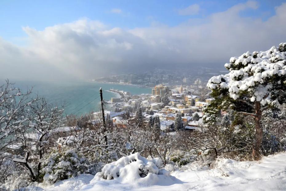 Забудьте про Абхазию: этот курорт из СССР сейчас намного престижнее - что стоит посмотреть