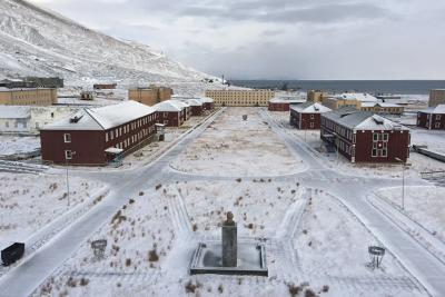 Заброшенный советский поселок в Норвегии сохранился словно в капсуле времени с середины 90-х