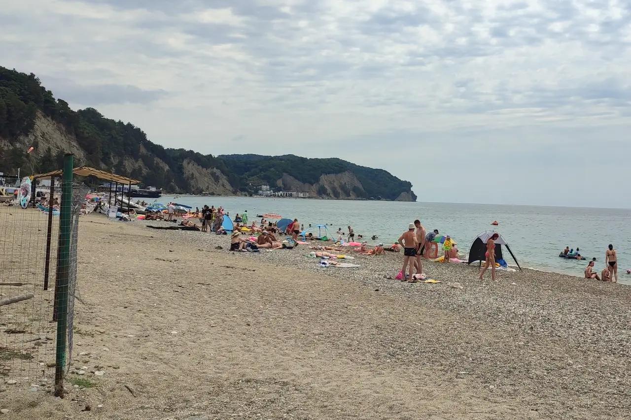 Чистые пляжи без визы и за полцены: какой курорт россияне предпочитают летом 2026 года