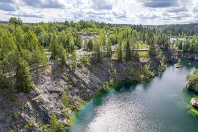 5 туристических направлений России, которые облюбовали знаменитости - от Карелии до Камчатки