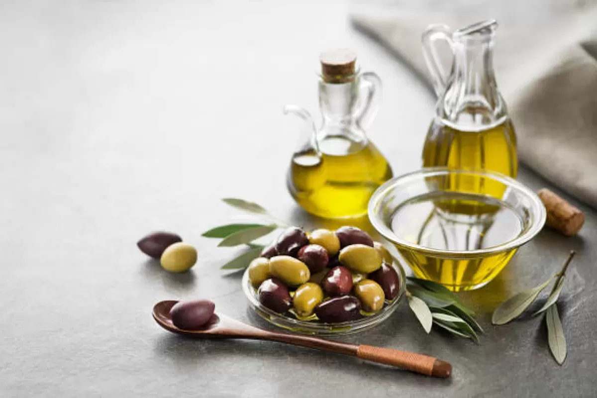 В Роспотребнадзоре рассказали о пользе оливкового масла