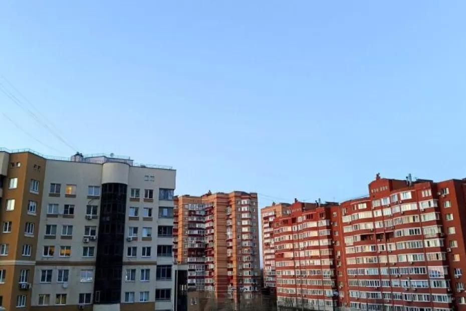 В Самаре после вмешательства прокуратуры УК отремонтировала подъезд и крышу В Самаре после вмешательства прокуратуры УК отремонтировала подъезд и крышу