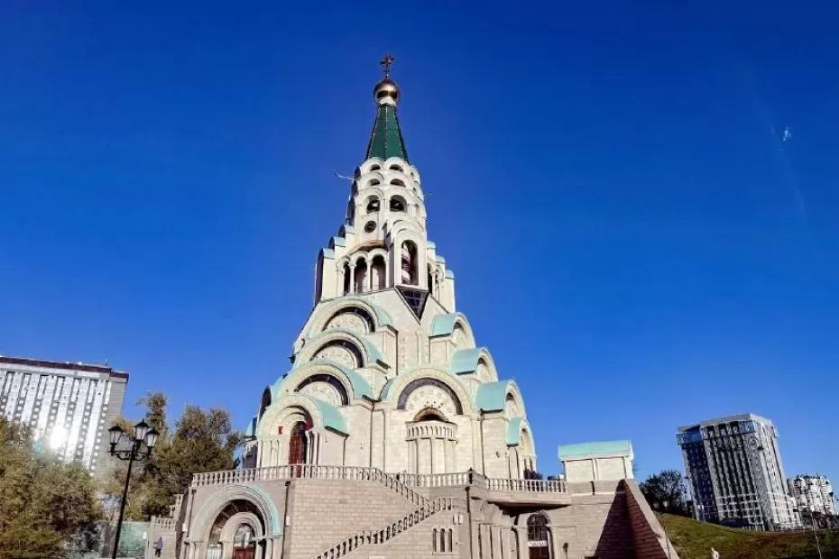 В Самару на два дня привезли мощи Святителя Тихона В Самару на два дня привезли мощи Святителя Тихона