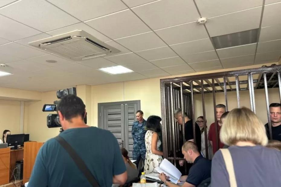 Экс-глава самарского МЧС Олег Бойко признал свою вину в получении взяток Экс-глава самарского МЧС Олег Бойко признал свою вину в получении взяток